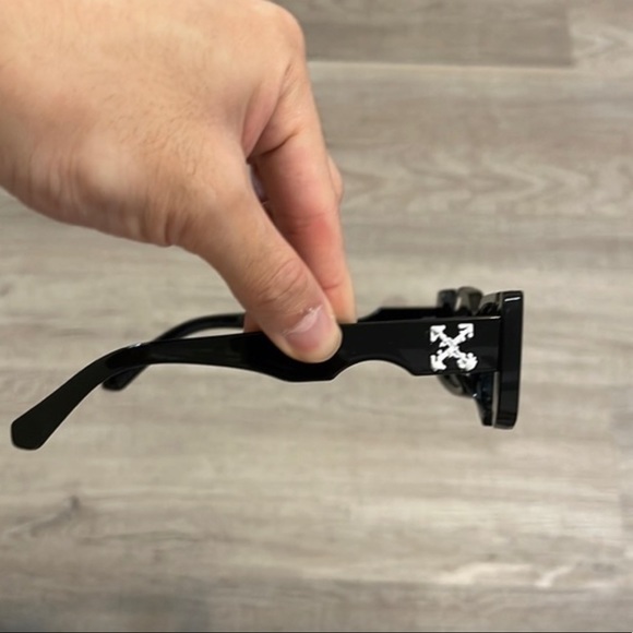 Thrift shades - Picture 3 of 3